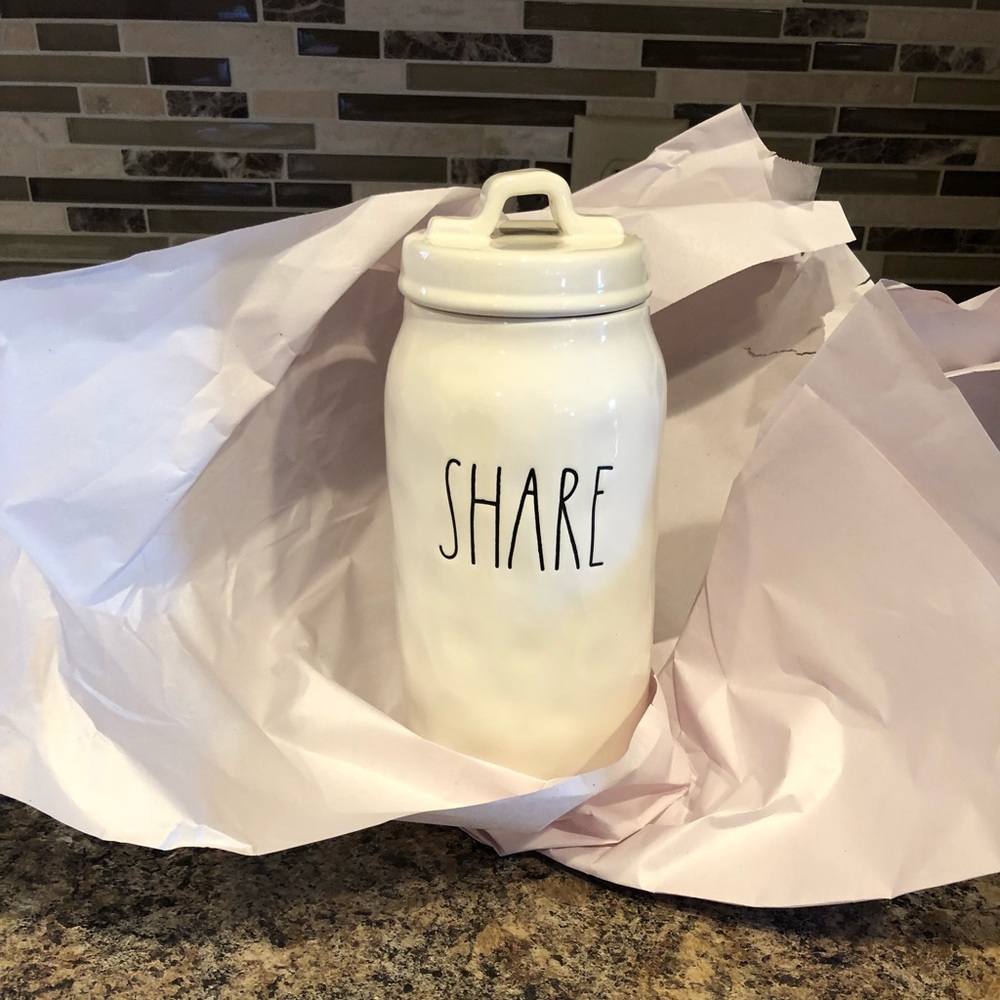 Rae Dunn “Share” Canister New